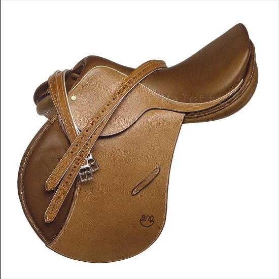 photo de selle d'équitation en cuir
