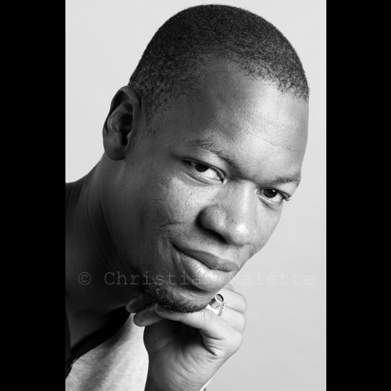 photo, portrait d'homme en studio, Ismael